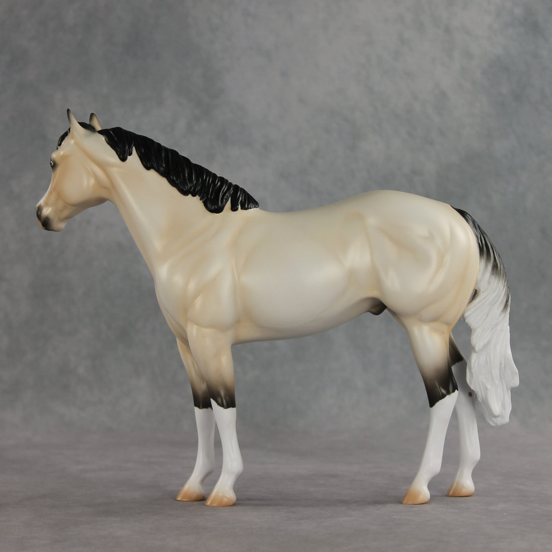 Pass the Popcorn OOAK FCM Ideal Stock Horse by Ashley Palmer VV26