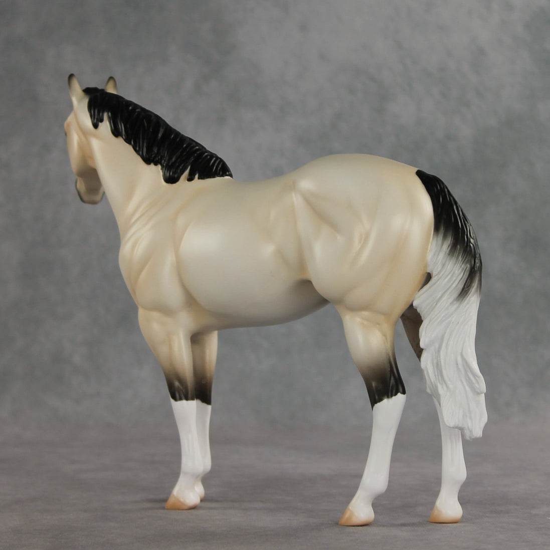 Pass the Popcorn OOAK FCM Ideal Stock Horse by Ashley Palmer VV26