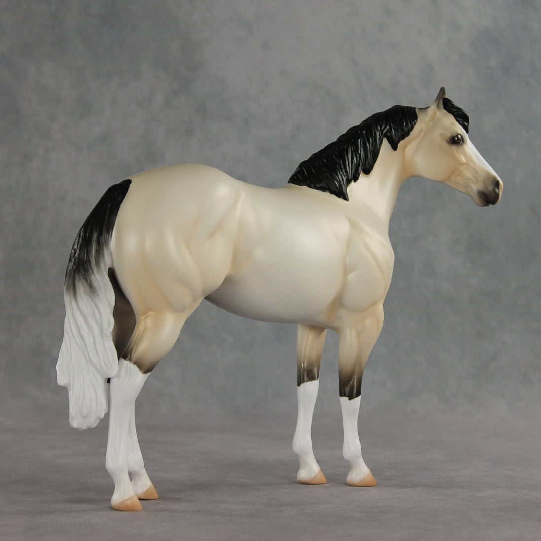 Pass the Popcorn OOAK FCM Ideal Stock Horse by Ashley Palmer VV26