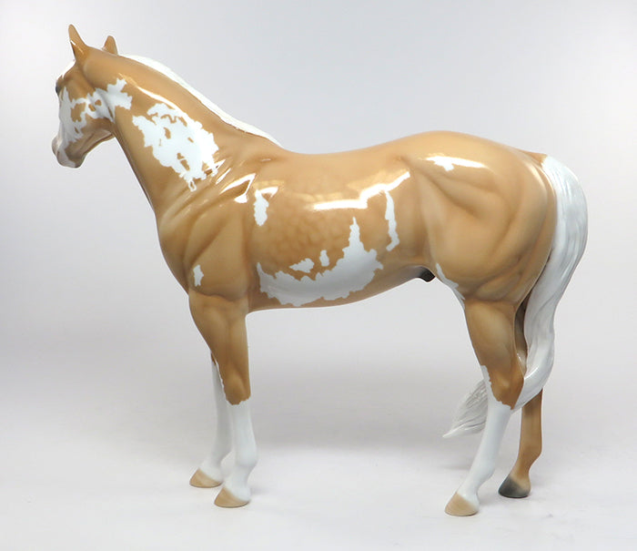 PETER PAN PALOMINO PAINT ISH MODEL HORSE EQ 2016 7/28