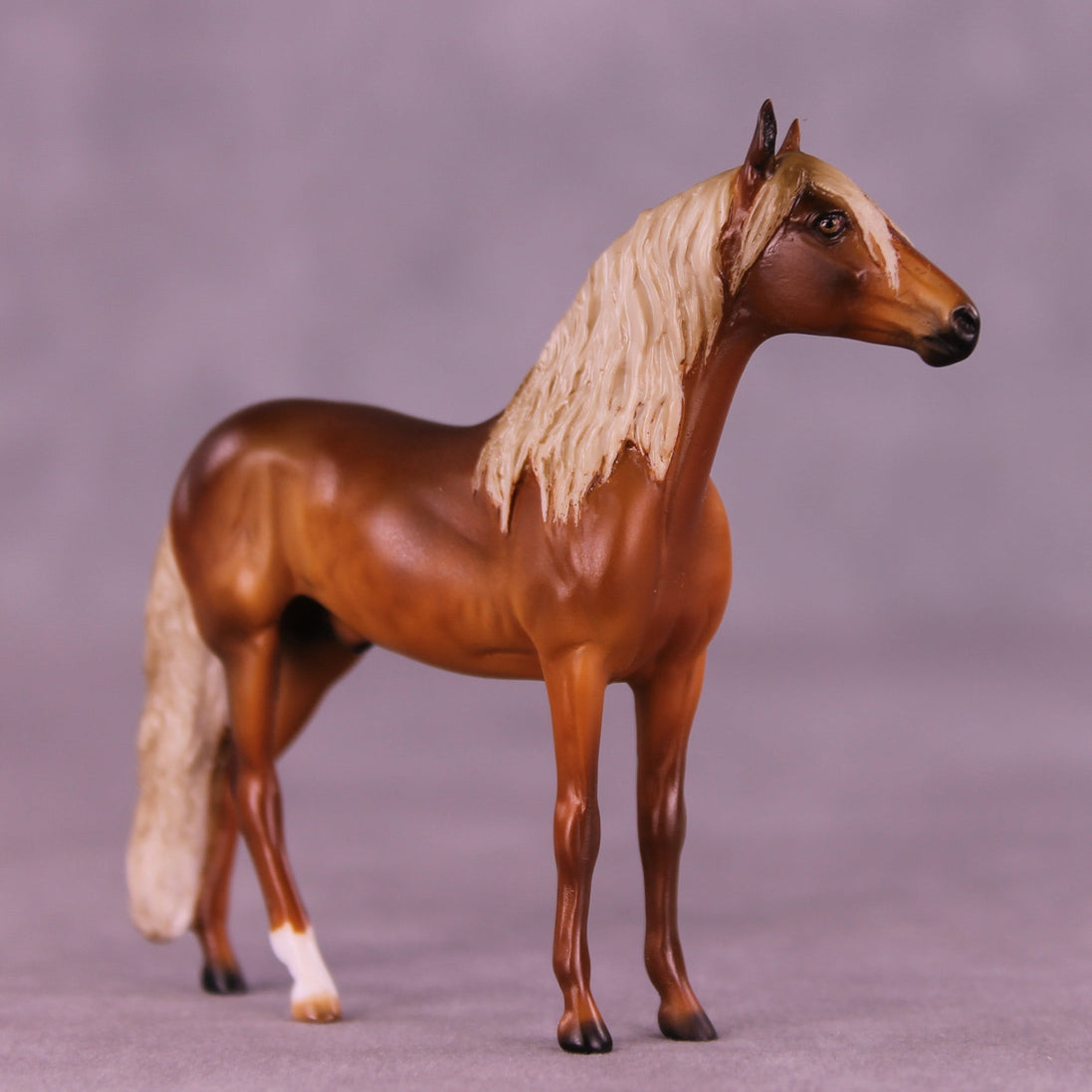 Pinecone OOAK Chip Andalusian by Julie Keim HS25