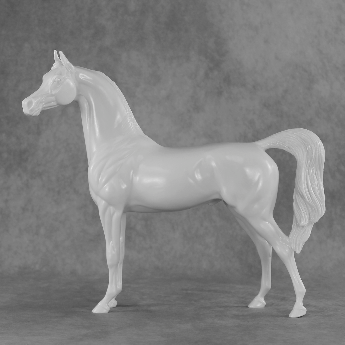 Design-A-Horse Arabian Stallion May Release DAH26 PM001