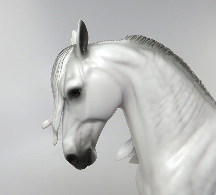 PRINCE VALIANT-LE10 DAPPLED GREY ANDALUSIAN MODEL HORSE EQ 2016