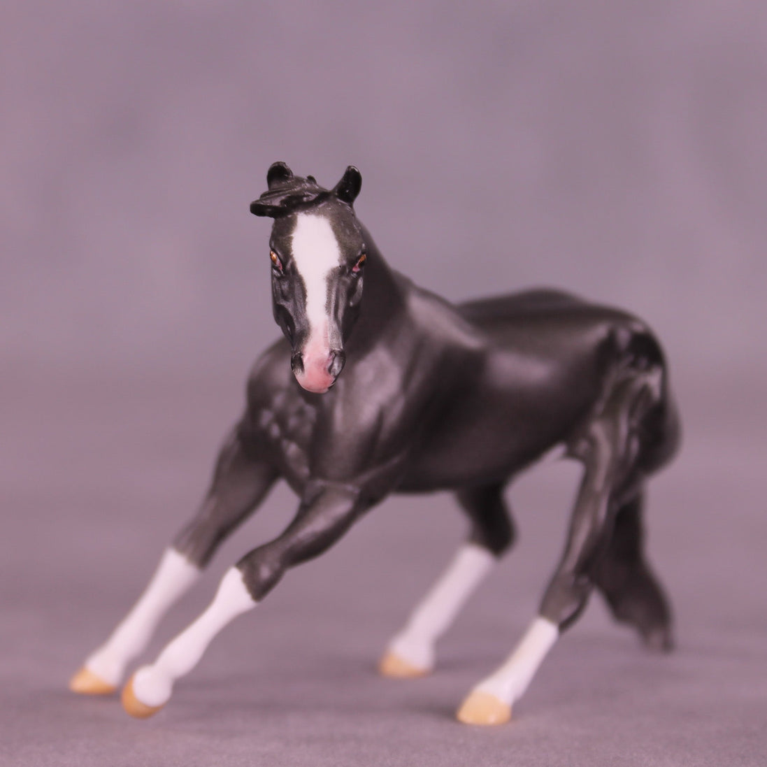 Ranger OOAK Chip Cutting Horse by Anna Rieck HS25