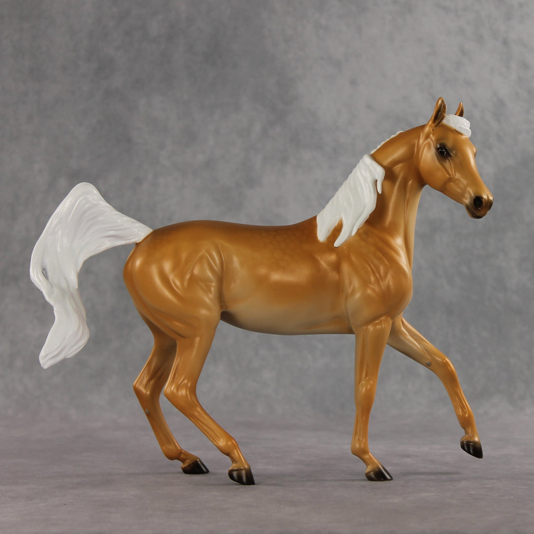 Rebecca OOAK Arabian Mare by Erin Corbett & Ellen Robbins VV26