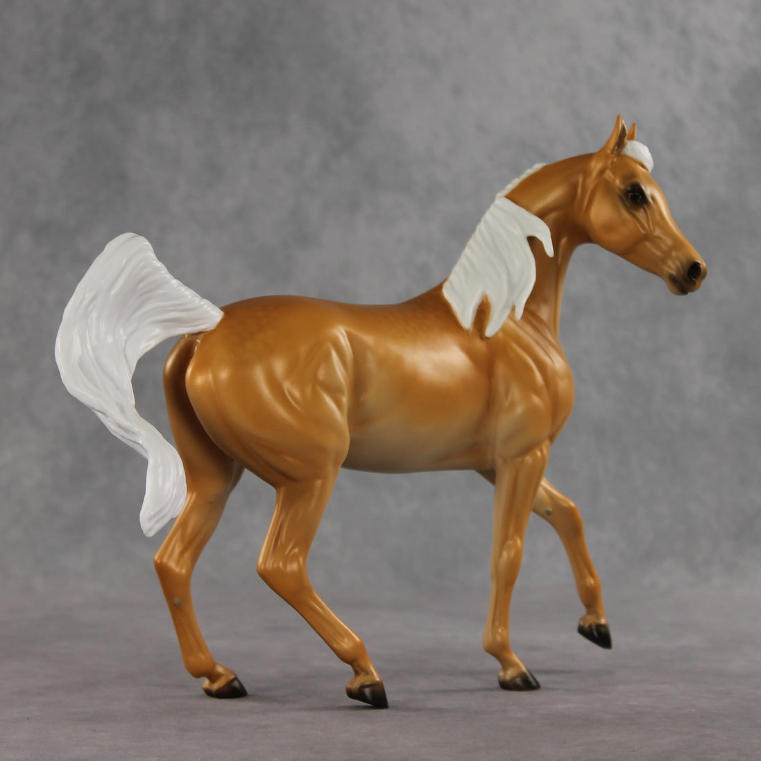 Rebecca OOAK Arabian Mare by Erin Corbett & Ellen Robbins VV26