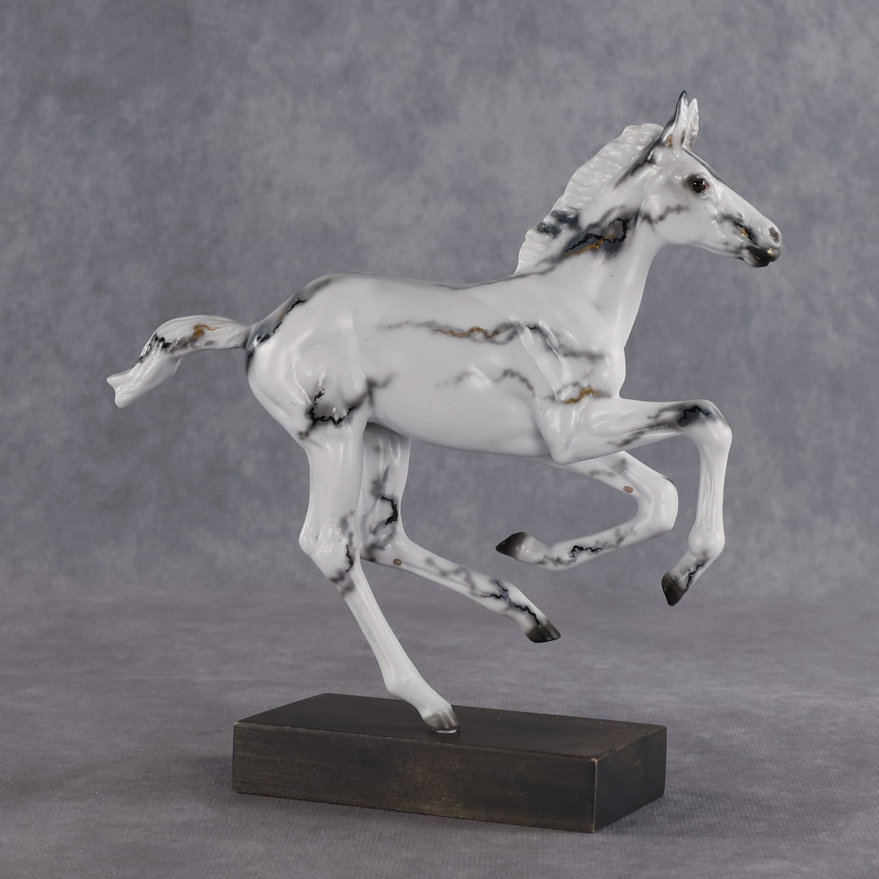 Resemblance LE-15 FCM Pimento by Ellen Robbins YP26