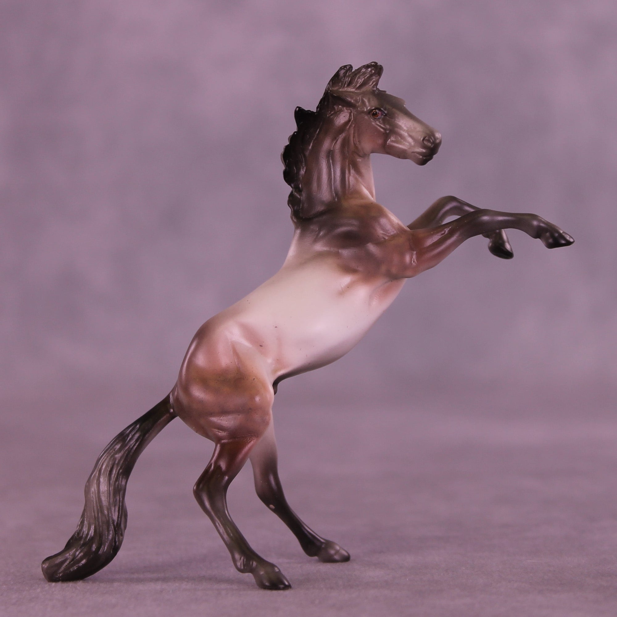 Rosé OOAK Chip Mustang by Anna Rieck VV26