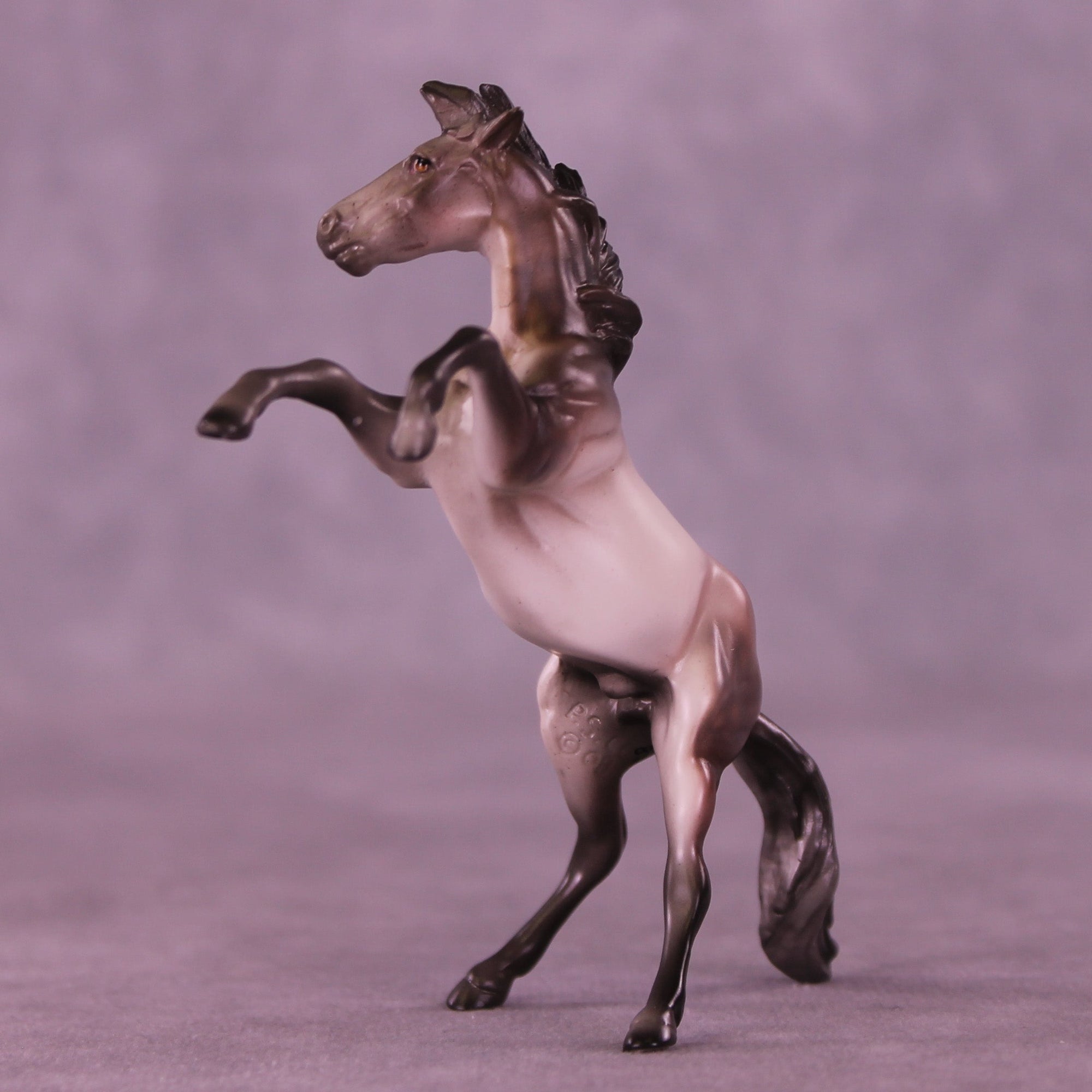 Rosé OOAK Chip Mustang by Anna Rieck VV26