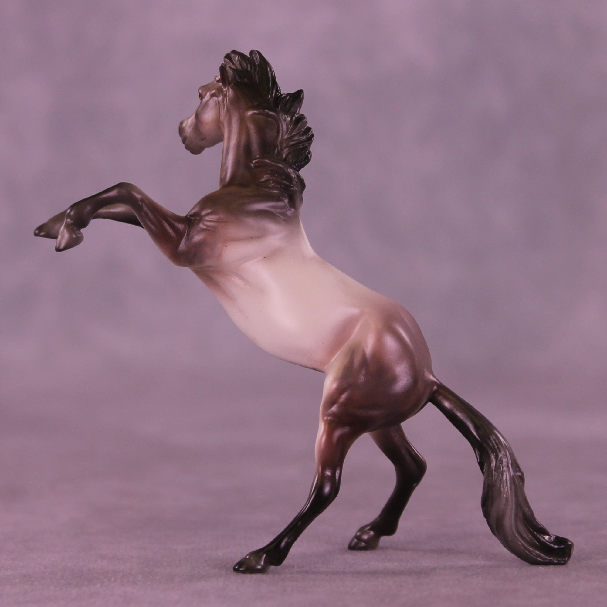 Rosé OOAK Chip Mustang by Anna Rieck VV26