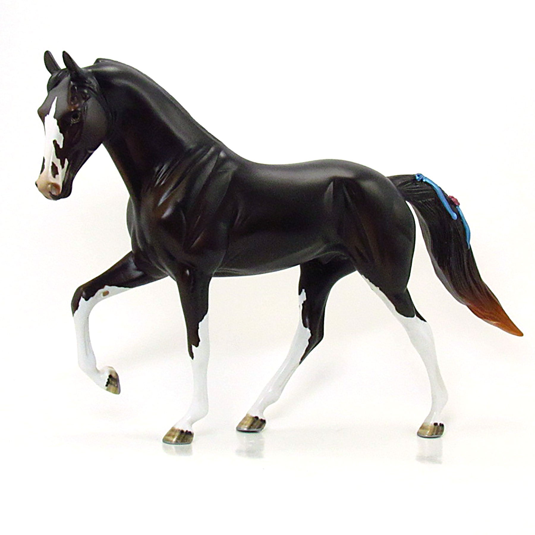 RUIDOSO - OOAK Liver Chestnut Tennessee Walker with Ribbons &amp; Flowers 6/15