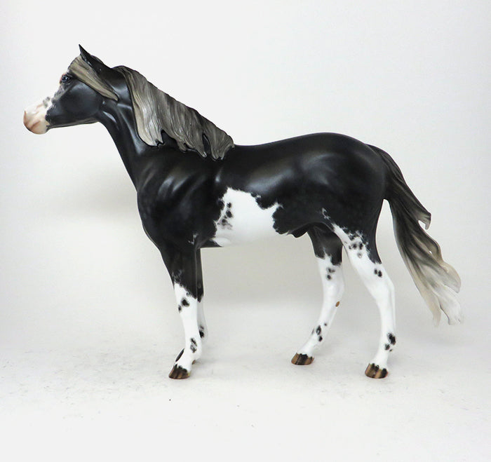 BANDITO - BLACK ETCHED OVERO SPANISH MUSTANG MODEL HORSE by Julie Keim - LE5 - 10/30