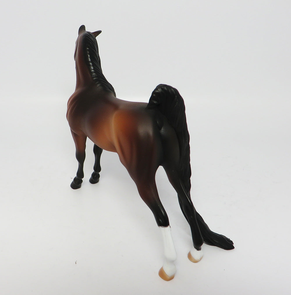 RUSHMORE~LE-3 BAY ETCHED PEBBLES EQ 2017