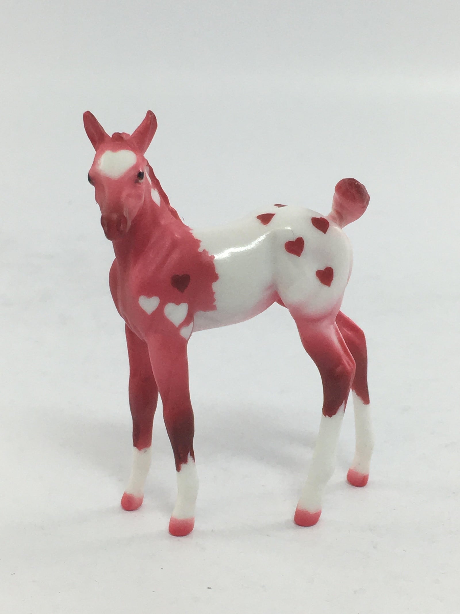 SCARLET VALETINE DECORATOR PATTERN CHIP OF CHOICE