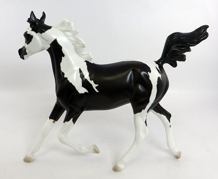 SCORE-OOAK BLACK PAINT YEARLING MODEL HORSE 2/5