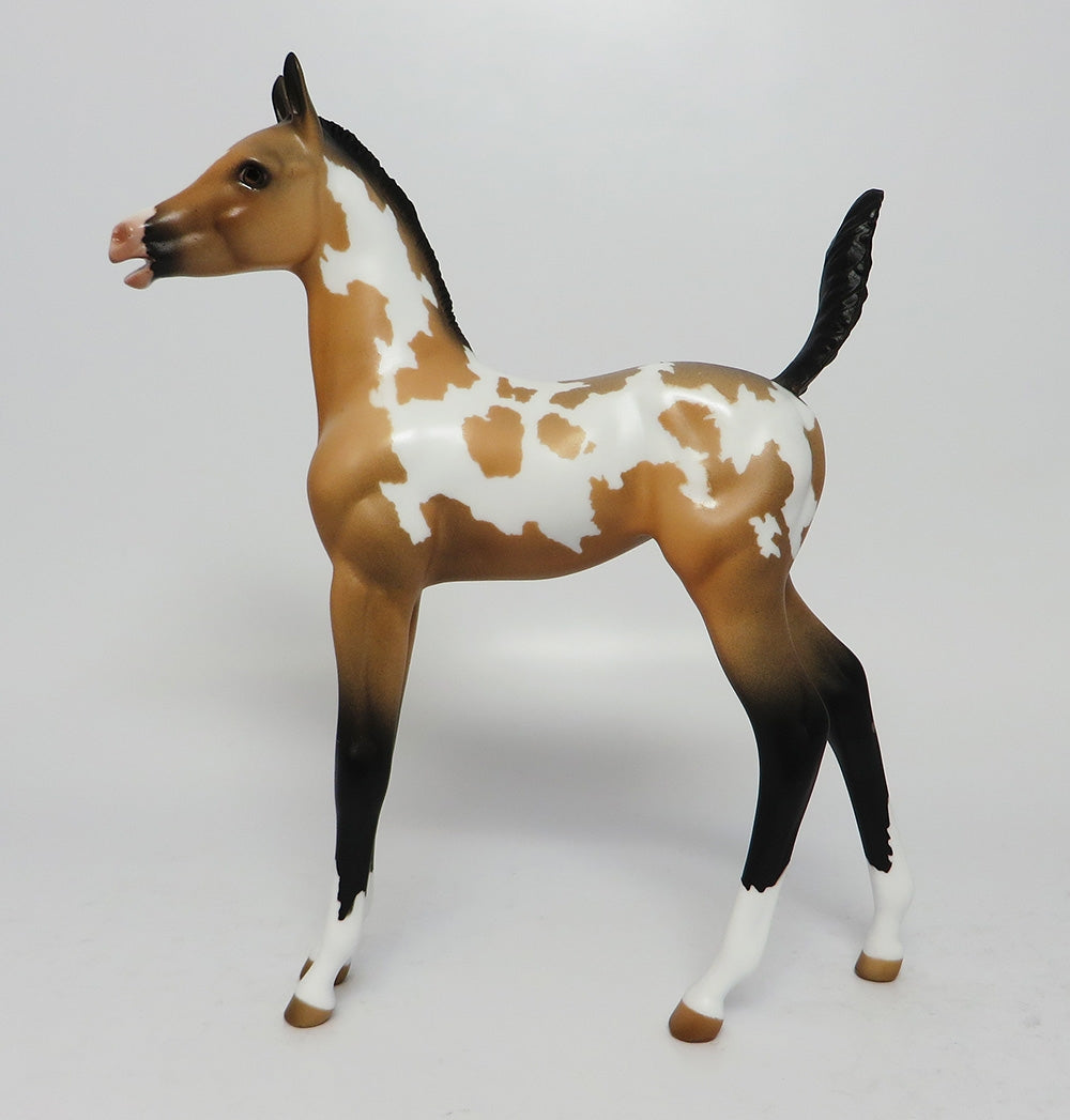 SCOTTS BLUFF-OOAK BUCKSKIN PINTO MODEL HORSE EQ 2017