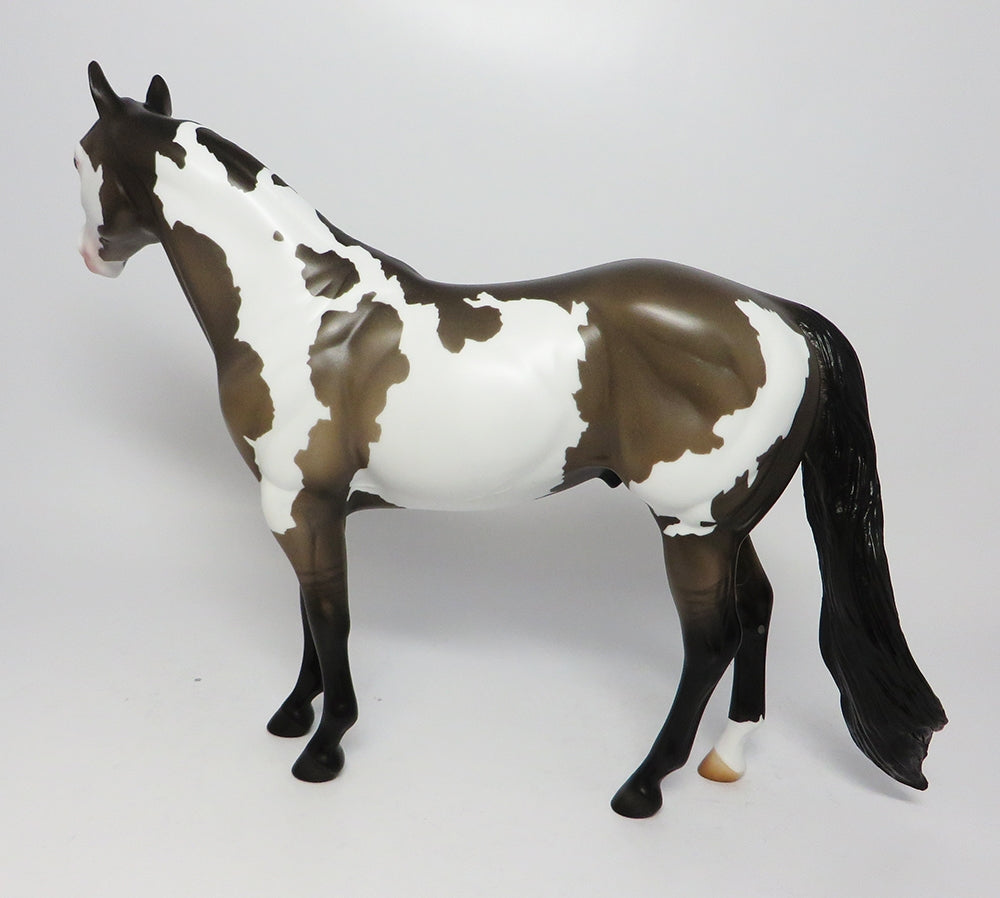 SEATTLE-LE-2-NON CUSTOM GRULLA OVERO ISH MODEL HORSE EQ 2017