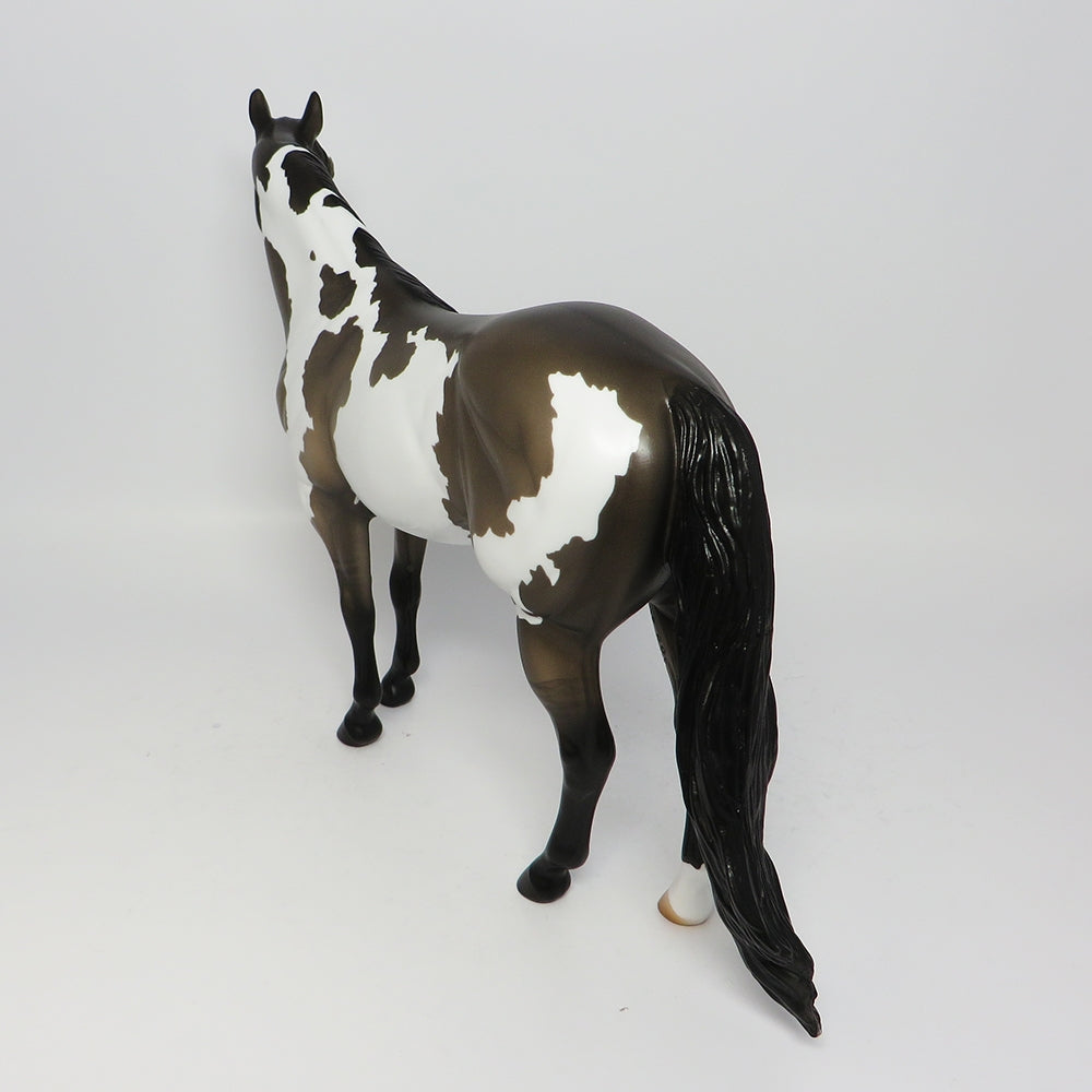 SEATTLE-LE-2-NON CUSTOM GRULLA OVERO ISH MODEL HORSE EQ 2017