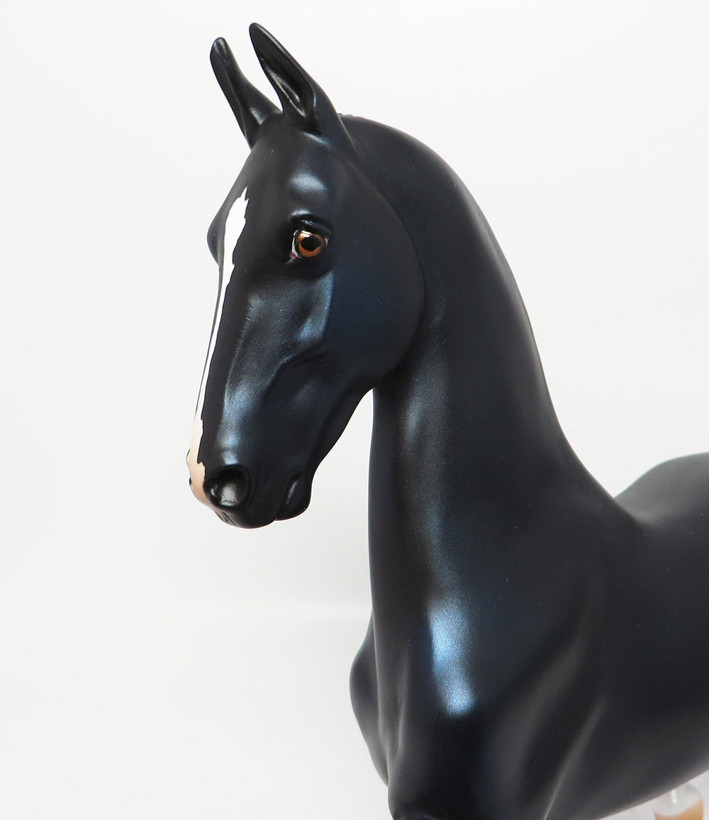 SERENITY-LE-3 BLACK ROACHED MANE SADDLEBRED MODEL HORSE WHS2017