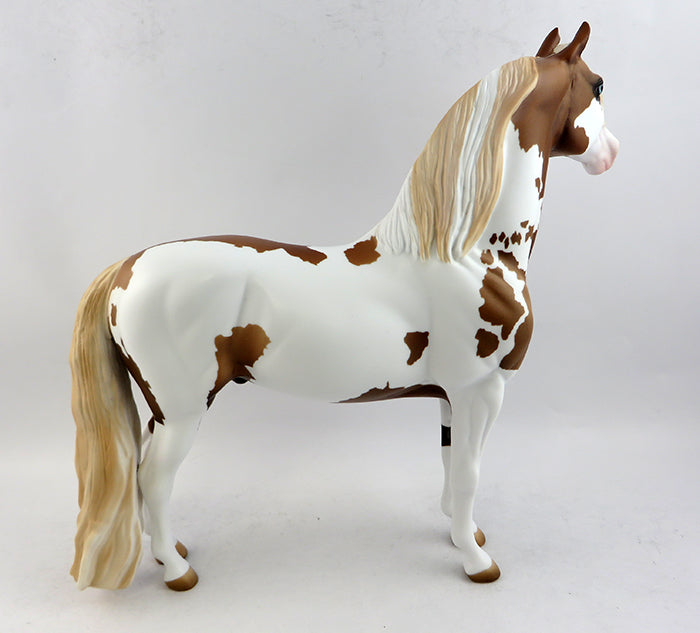 SIDELINE-OOAK CHESTNUT PAINT MORGAN MODEL HORSE 2/5