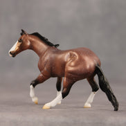 Sightseer OOAK Chip Cutting Horse by Ellen Robbins SHCF26