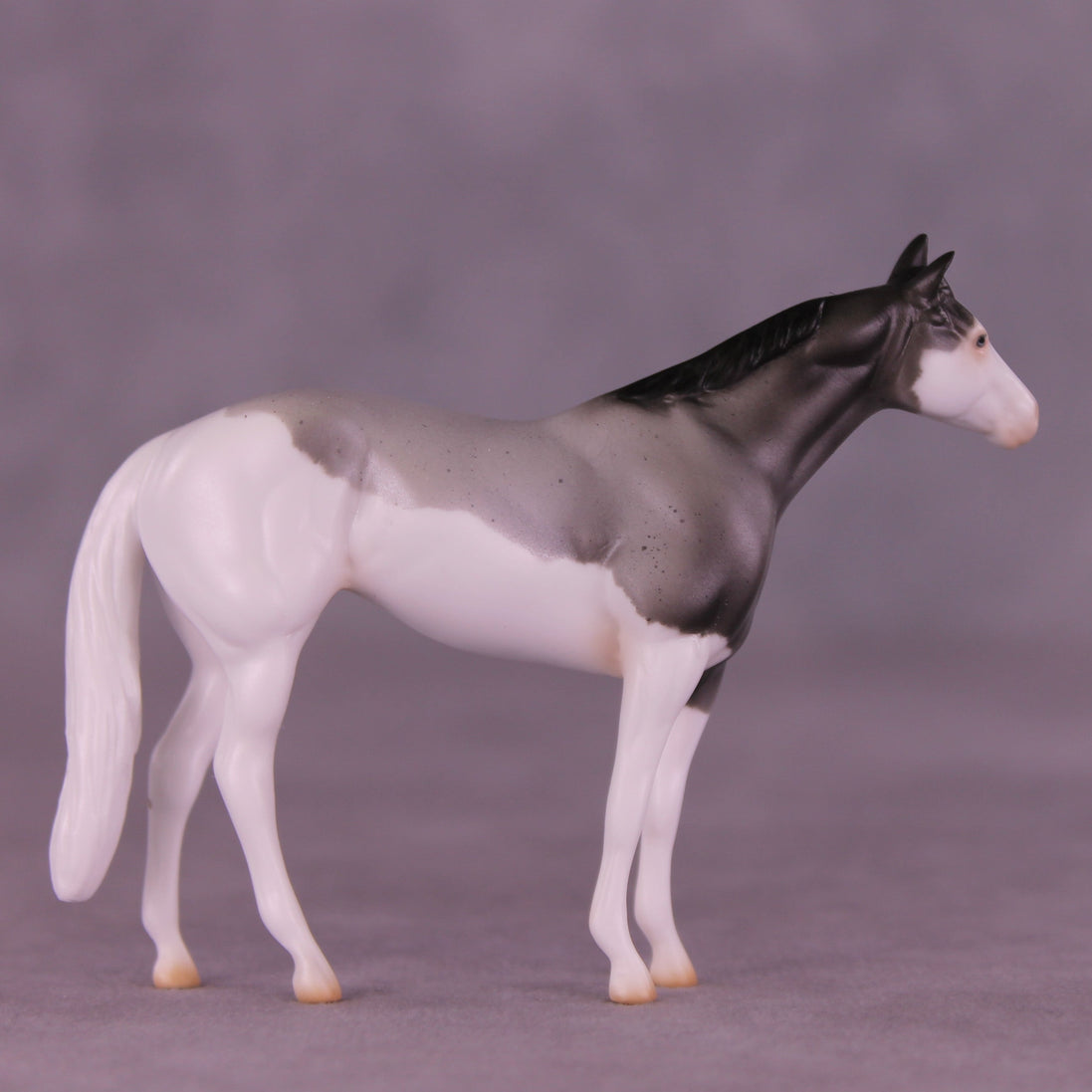 Snowlight OOAK Chip Stock Horse by Ellen Robbins HS25