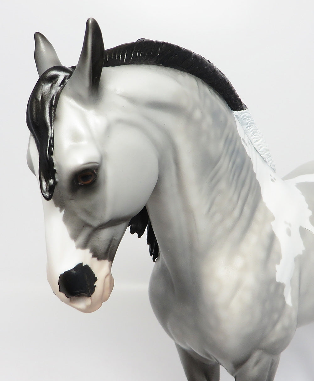 SOHO~OOAK DAPPLE GREY PAINT BRAIDED MANE ANDALUSIAN MODEL HORSE EQ 2017