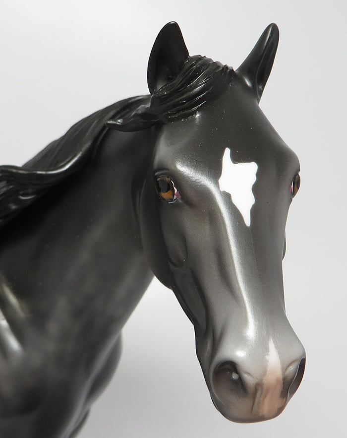STEEL-OOAK DAPPLE BLACK PAINT ISH MODEL HORSE 8/4
