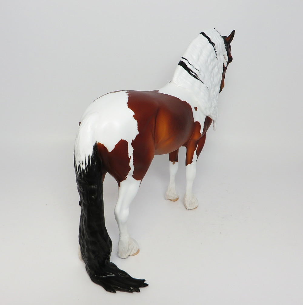 STONE MOUNTAIN-LE-10 CUSTOM BAY PAINT ANDALUSIAN MODEL HORSE EQ 2017