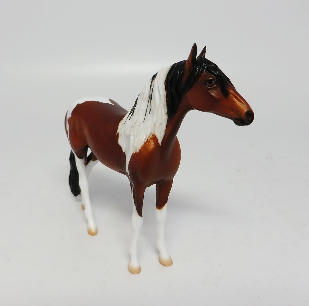 STONE MOUNTAIN-LE-10 NON-CUSTOM BAY PAINT ANDALUSIAN MODEL HORSE EQ 2017