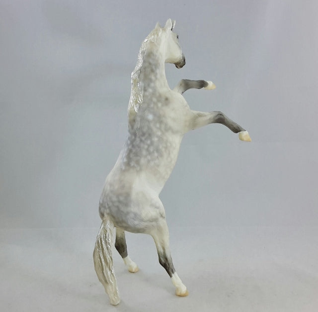 KRISTALS - OOAK Decorator Rearing Unicorn
