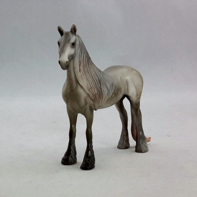 ORC - Dapple Gray Draft Model Horse Chip