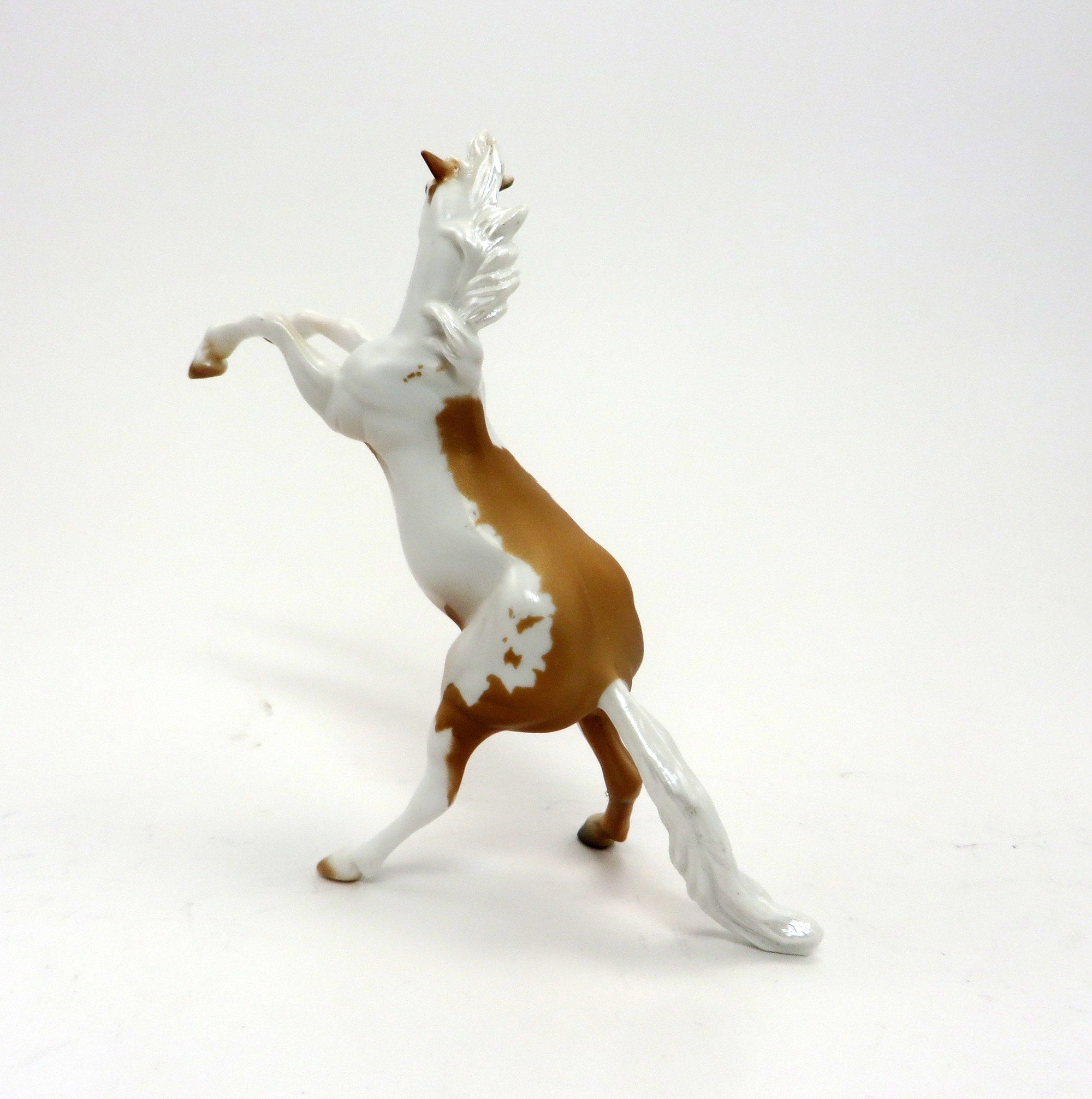 NUTTER BUTTER-Palomino Rearing Chips Paint-OOAK 9/22