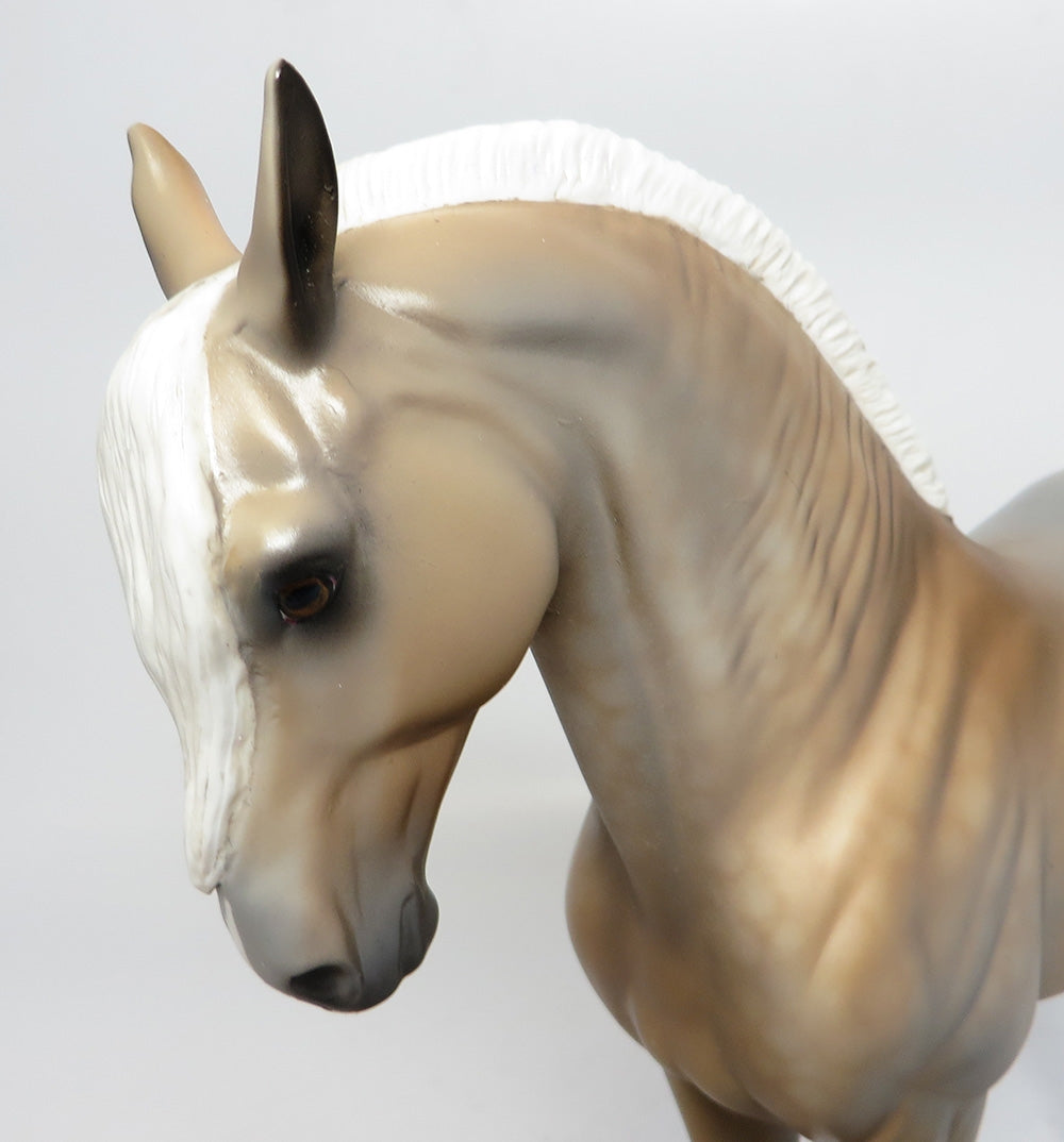 SUNDIAL-OOAK DAPPLE CHESTNUT GOING GREY ANDALUSIAN MODEL HORSE WHS 2017