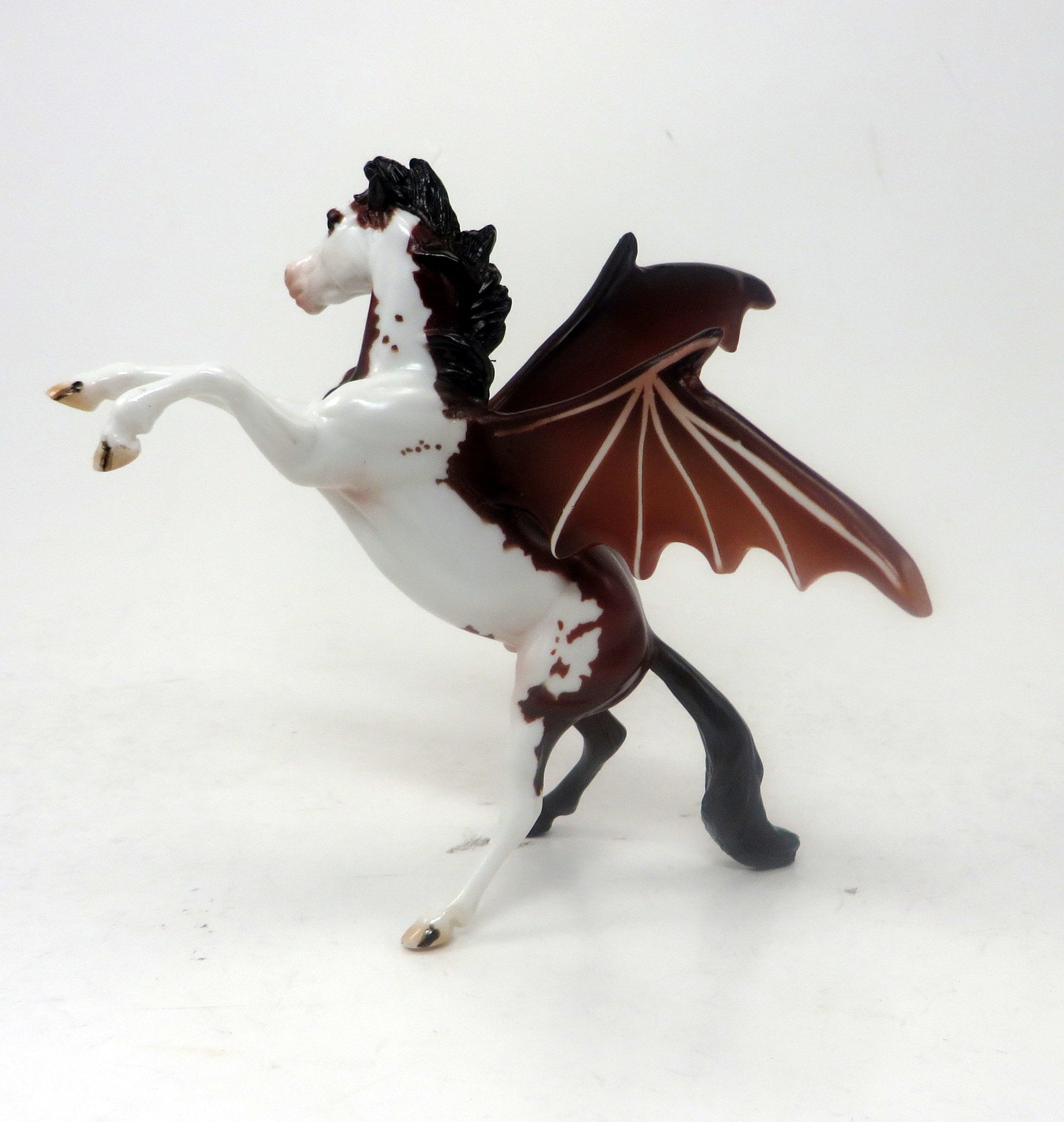 TAROT- REARING BAT CHIPS OOAK-9/23