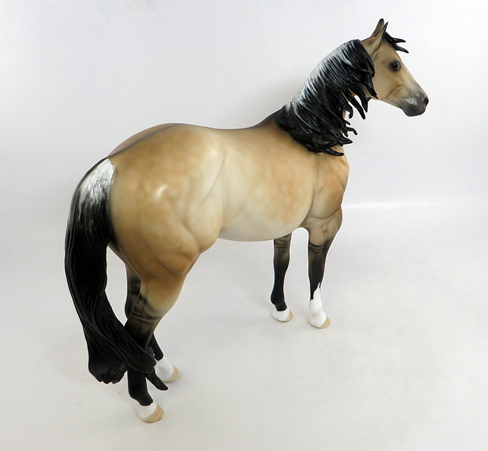 THE BIG GAME-OOAK FROSTED DUN ISH MODEL HORSE BY DAWN QUICK 2/5/17