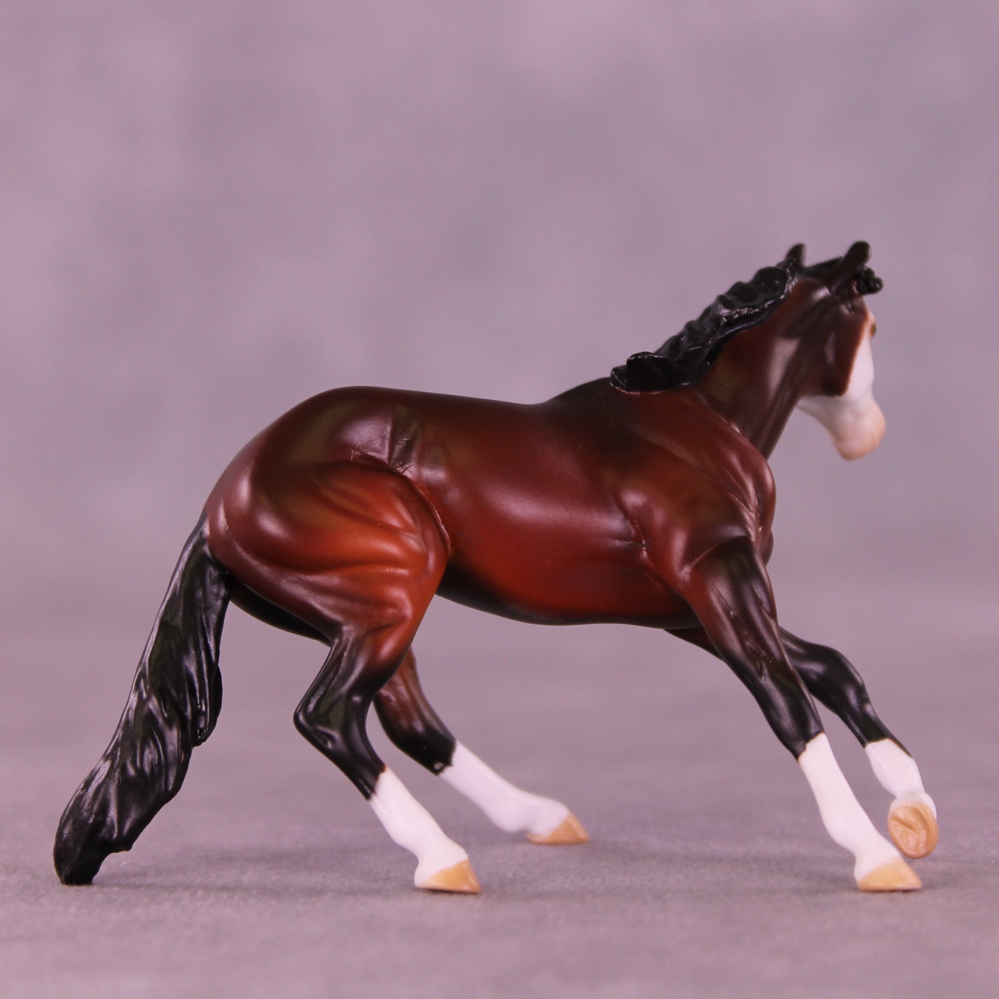 Un Poco Loco OOAK Chip Cutting Horse by Anna Rieck VV26