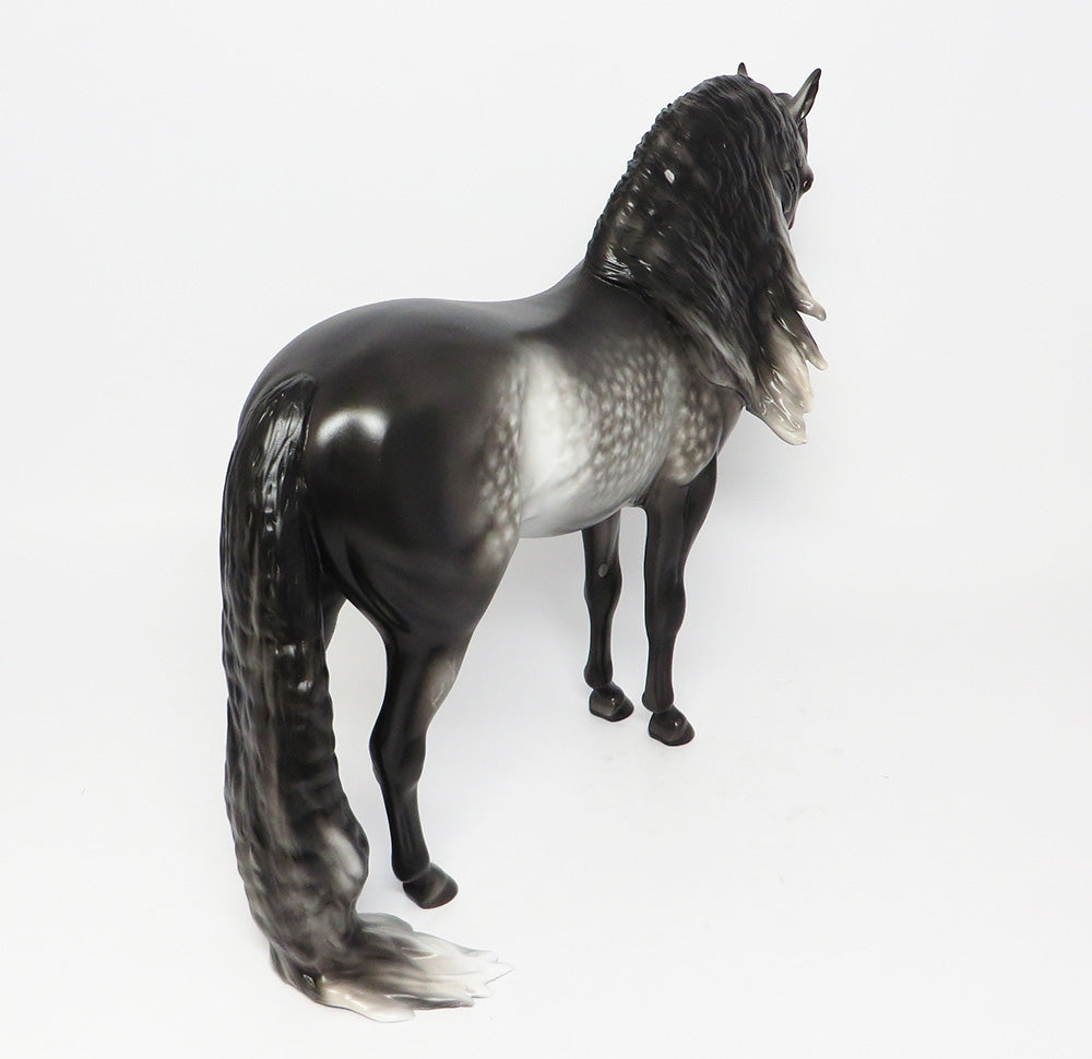 VESPUCCI-OOAK STAR DAPPLE GREY ANDALUSIAN BY SHERYL LEISURE EQ 2017