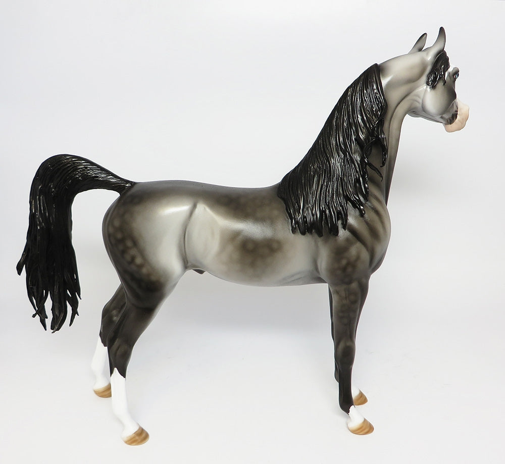 VIGILANTE~OOAK DAPPLE GREY ARABIAN MODEL HORSE BY DAWN QUICK WHS 2017