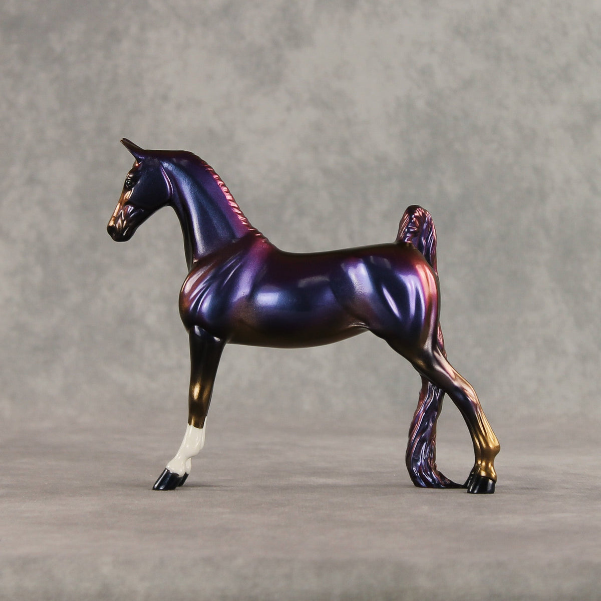Violet Strike OOAK Pebble Saddlebred by Erin Corbett VV26