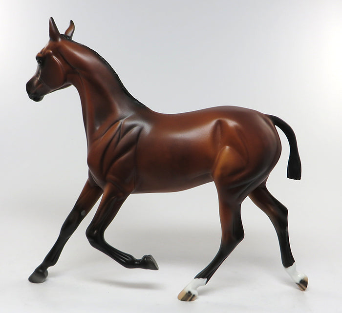 WILLFUL CHILD-LE-5 BAY YEARLING MODEL HORSE EQ 2016 7/28