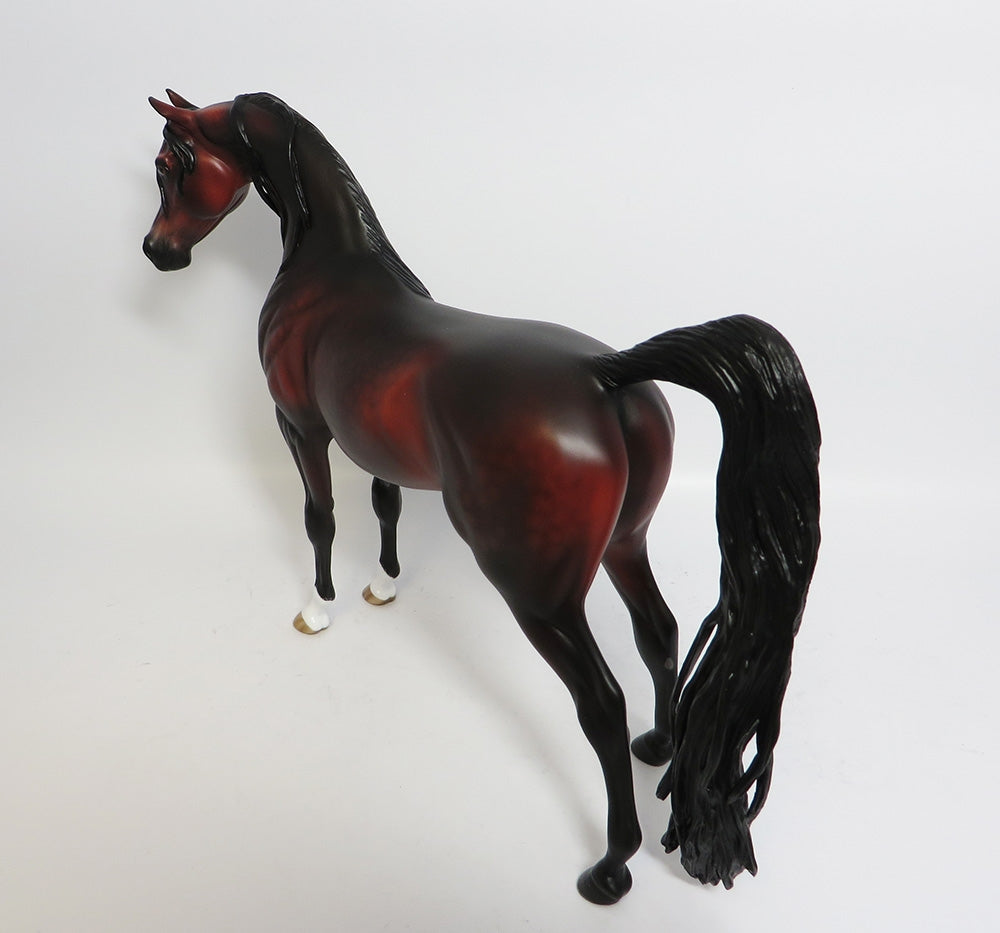 YAHTZEE-OOAK STAR DAPPLE BAY ARABIAN MODEL HORSE BY SHERYL LEISURE WHS 17