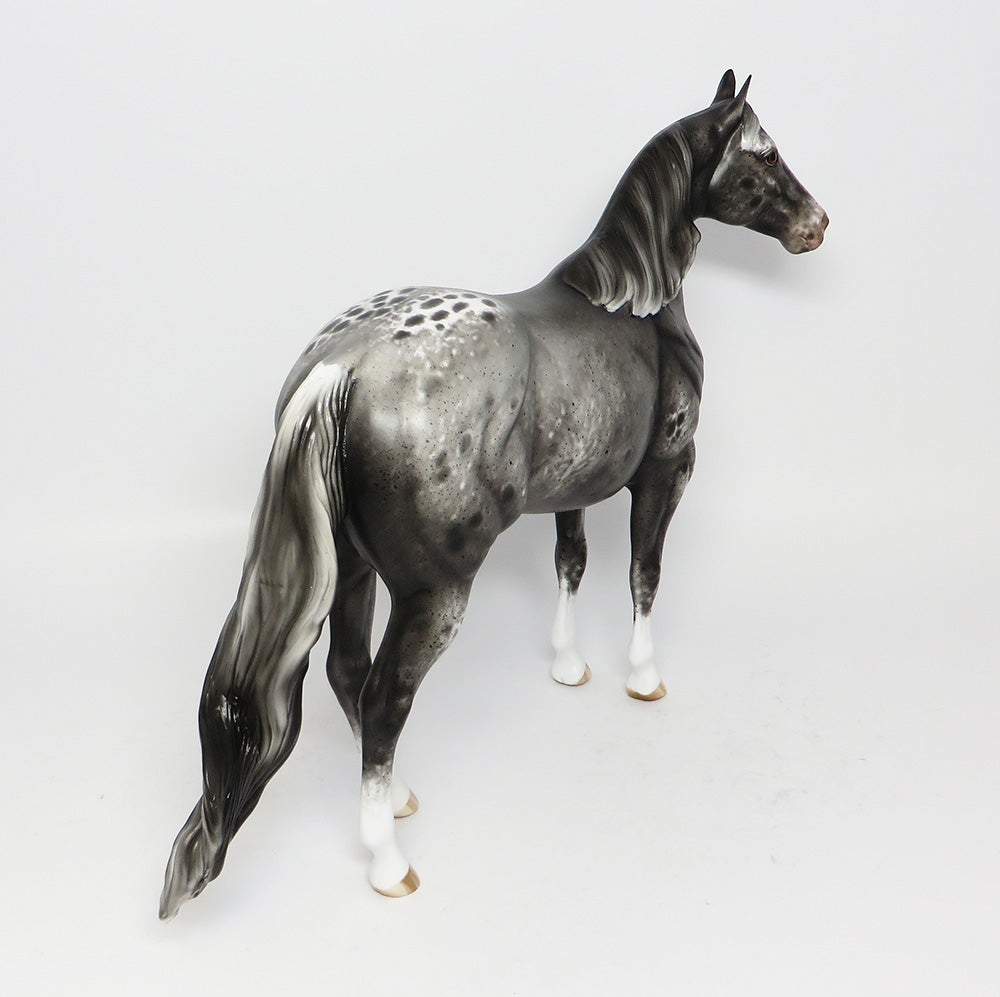 YANKEE-OOAK VARNISH APPALOOSA ISH MODEL HORSE EQ 2017