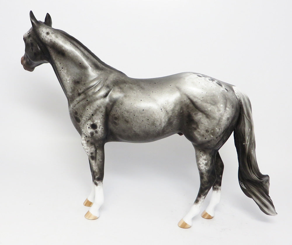 YANKEE-OOAK VARNISH APPALOOSA ISH MODEL HORSE EQ 2017