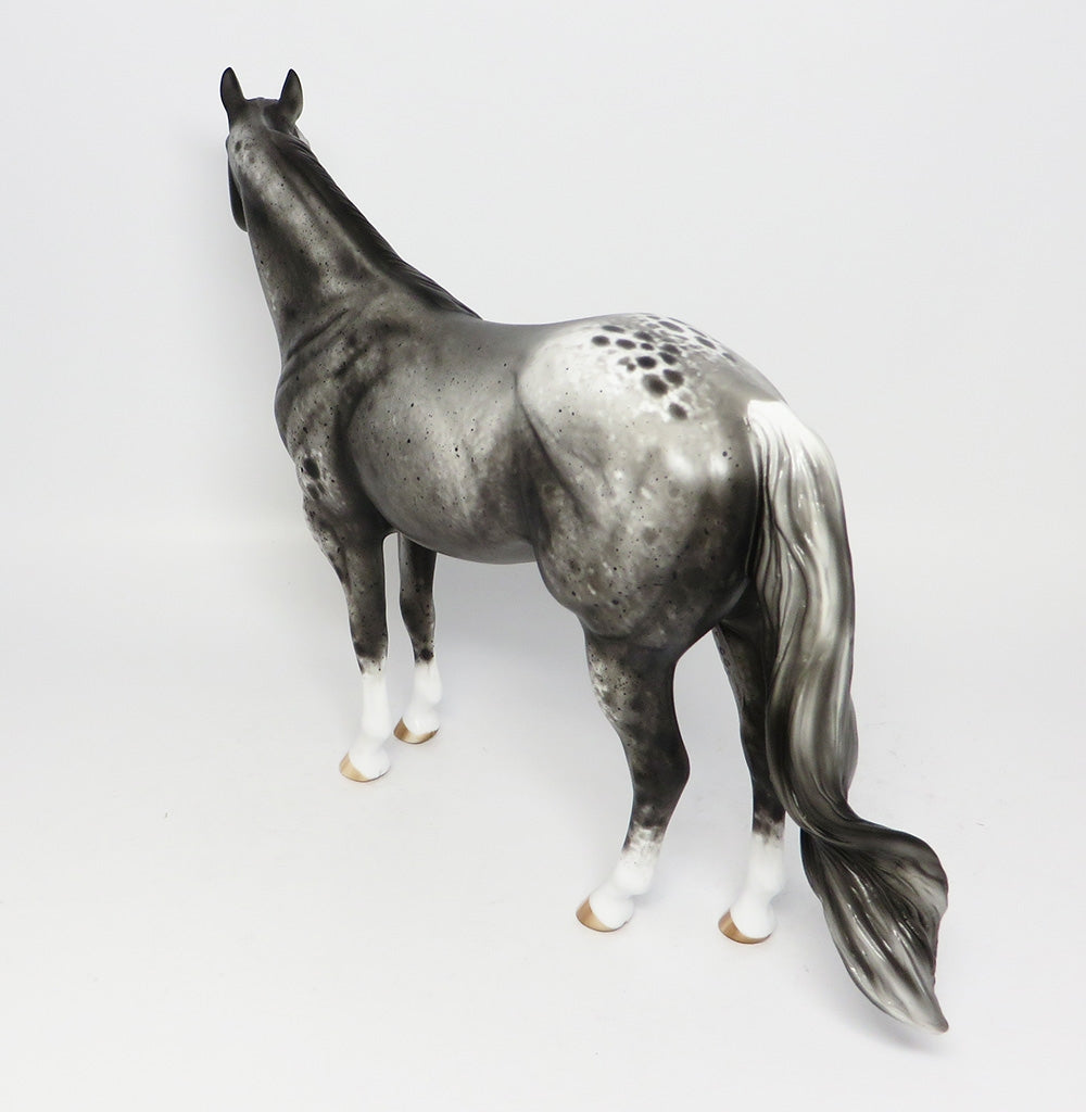 YANKEE-OOAK VARNISH APPALOOSA ISH MODEL HORSE EQ 2017
