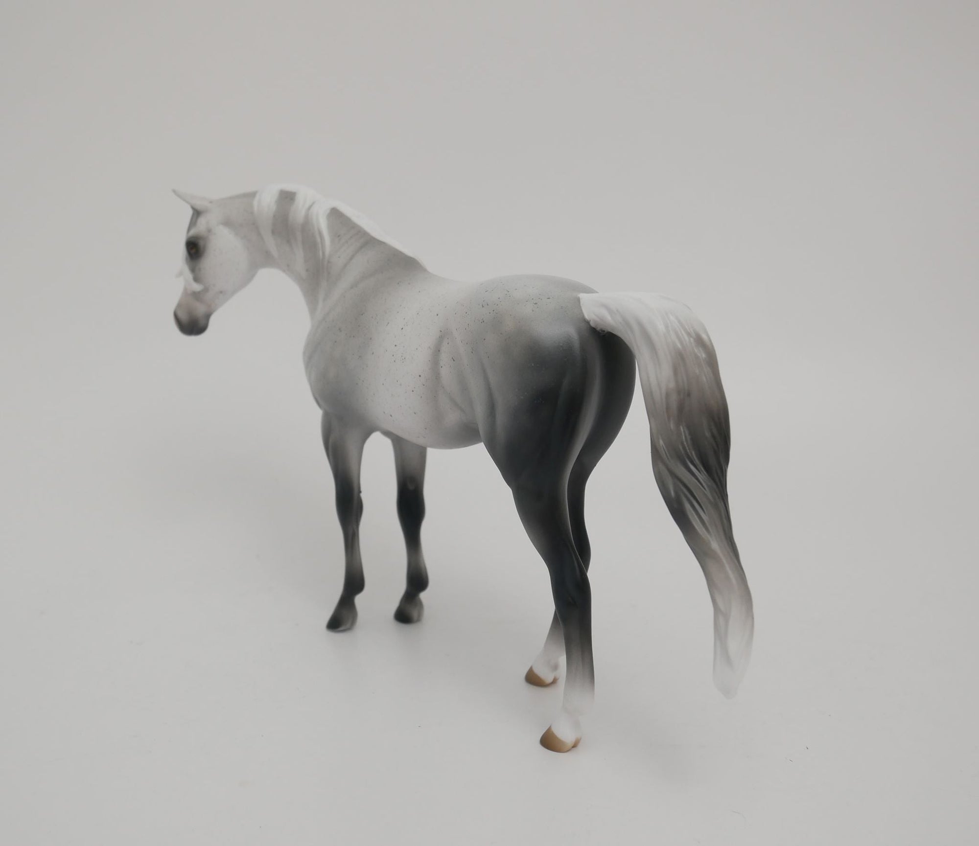 MISTY MOONLIGHT-OOAK LIGHT GREY ARABIAN PEBBLES BY AUDREY DIXON 6/2/20