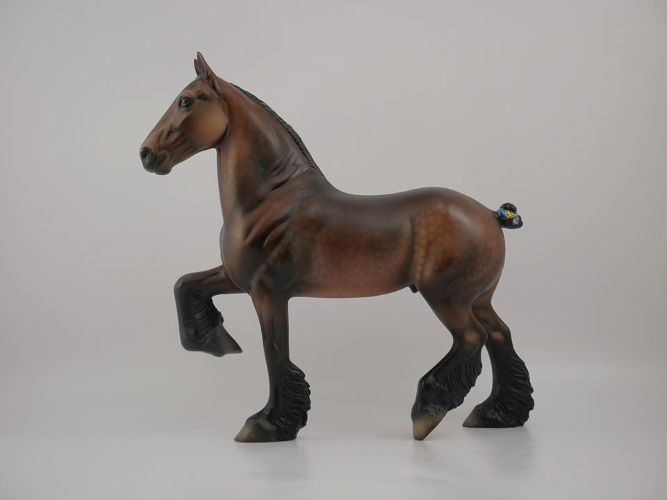 YOUNKERS-OOAK DAPPLE BAY TROTTING DRAFTER MODEL HORSE 7/9/20