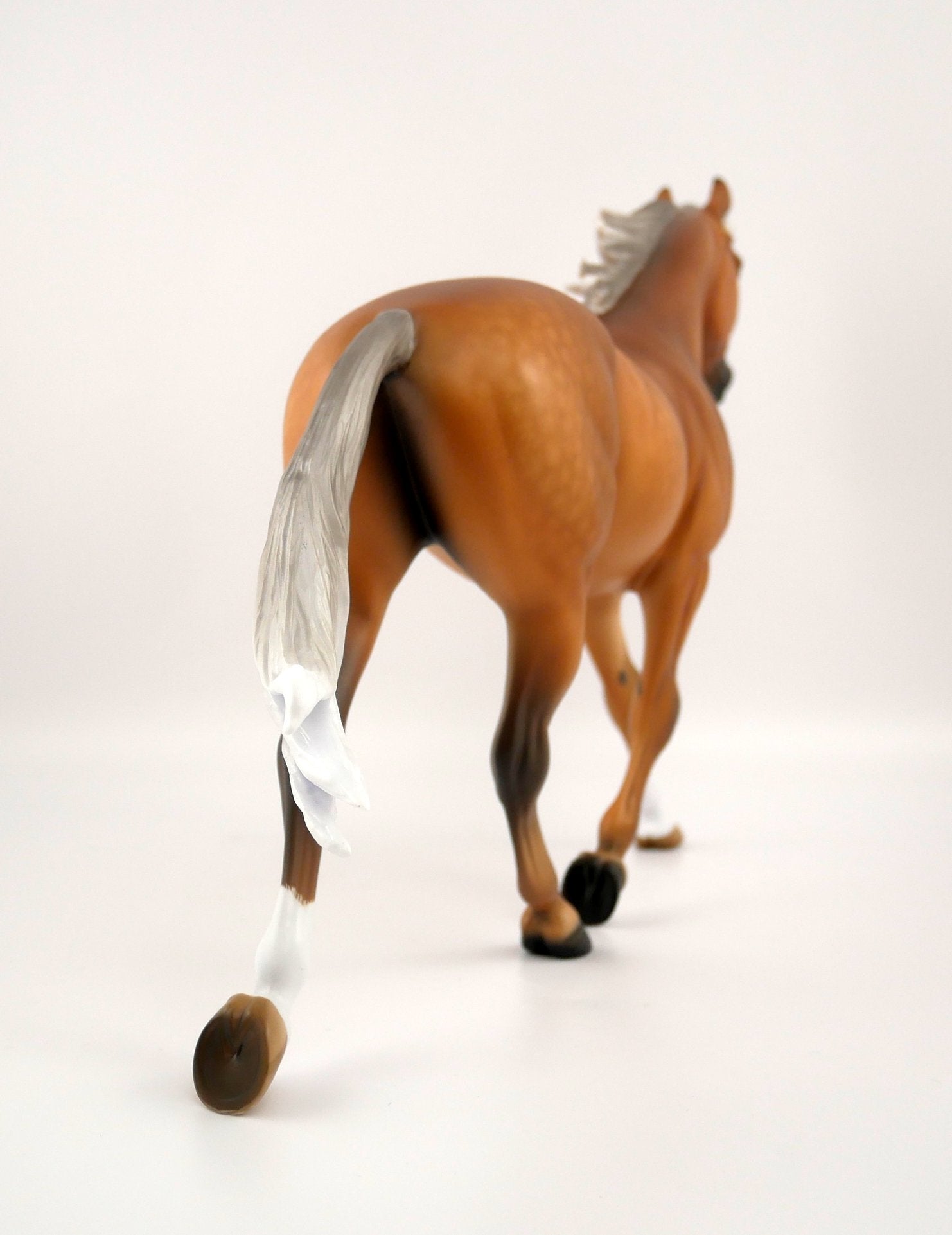 SUNTREK-OOAK SILVER BAY  PALOUSE MODEL HORSE BY SHERYL LEISURE 8/10/20