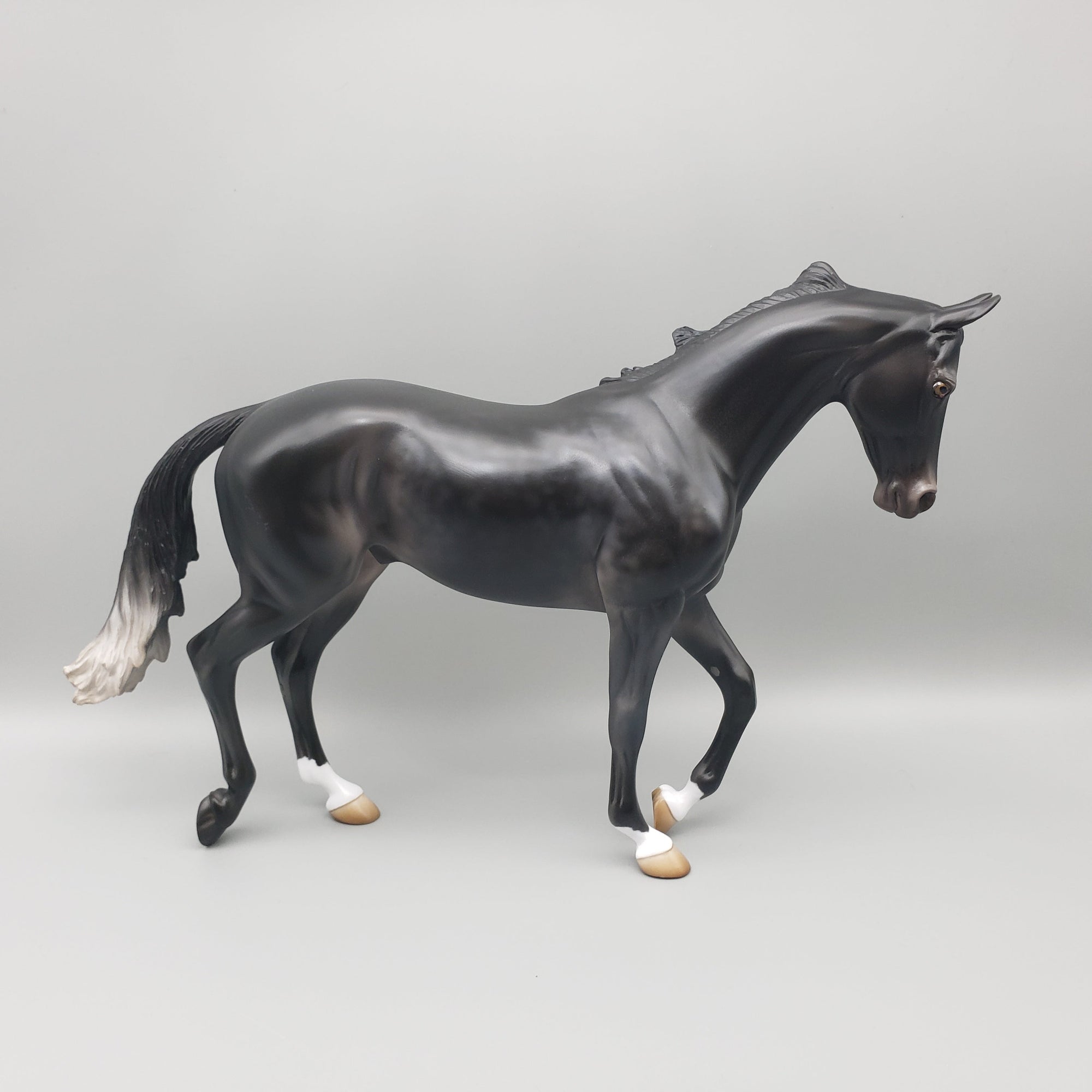Lincoln - OOAK - Reverse Dapple Chestnut Thoroughbred By Jess Hamill EQ23