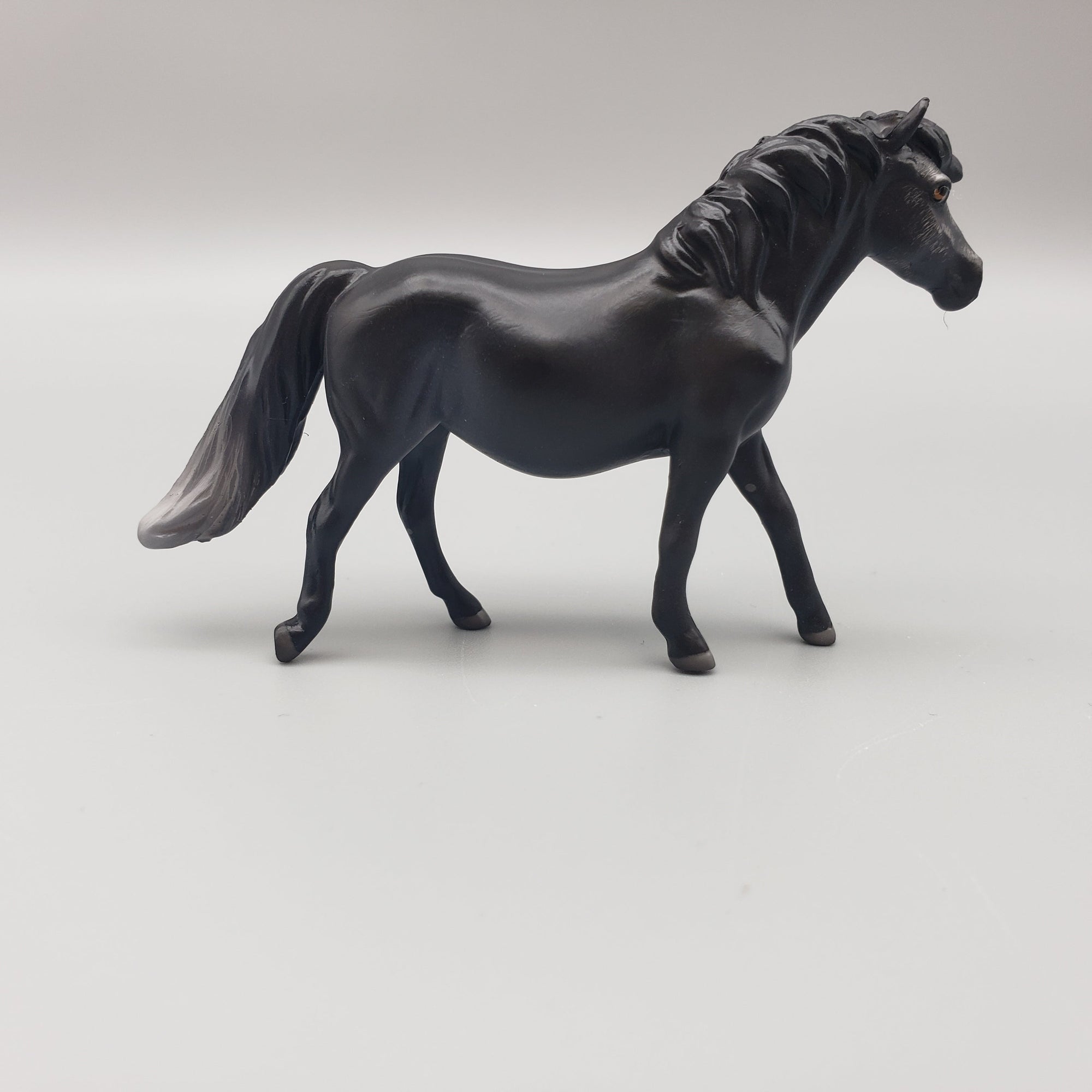 Bonnie OOAK Black Pony Chip By Jess Hamill EQ23